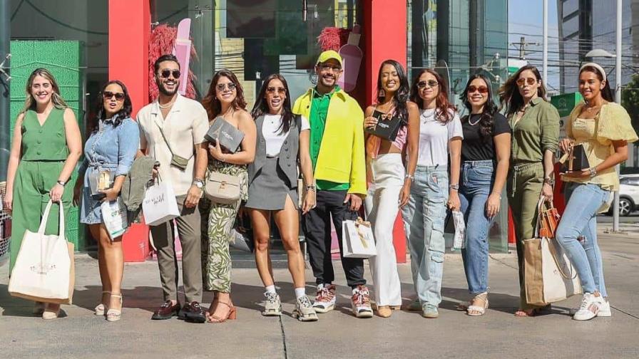 Farmacia Carol celebra seis años del “Mes de la Belleza Carol” Farmacia Carol celebra seis años del “Mes de la Belleza Carol”