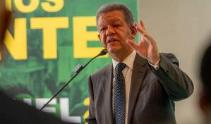 Leonel Fern&aacute;ndez llama a los dominicanos a unirse a la Alianza Opositora RescateRD para defender el territorio