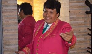 Cantante peruano Ronald Hidalgo hará tributo a Juan Gabriel en Santo Domingo
