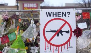 Acusado de tiroteo en Colorado se declara mentalmente incapaz de ser enjuiciado