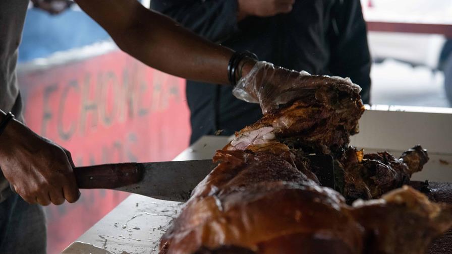 Los comerciantes aseguran precios estables para Navidad; la pierna de cerdo costará hasta RD$130 Los comerciantes aseguran precios estables para Navidad; la pierna de cerdo costará hasta RD$130