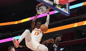 Okongwu lidera la reacci&oacute;n de Atlanta para derrotar a Cleveland
