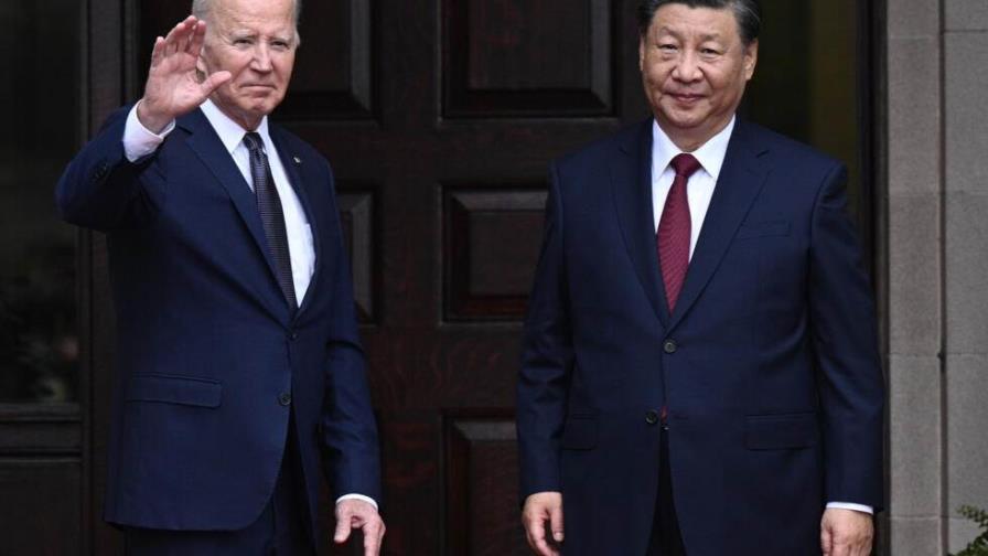 Biden dice que hubo progreso real en reunión con Xi para reducir tensiones