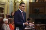 Sánchez defiende la amnistía en Cataluña, oposición española lo acribilla