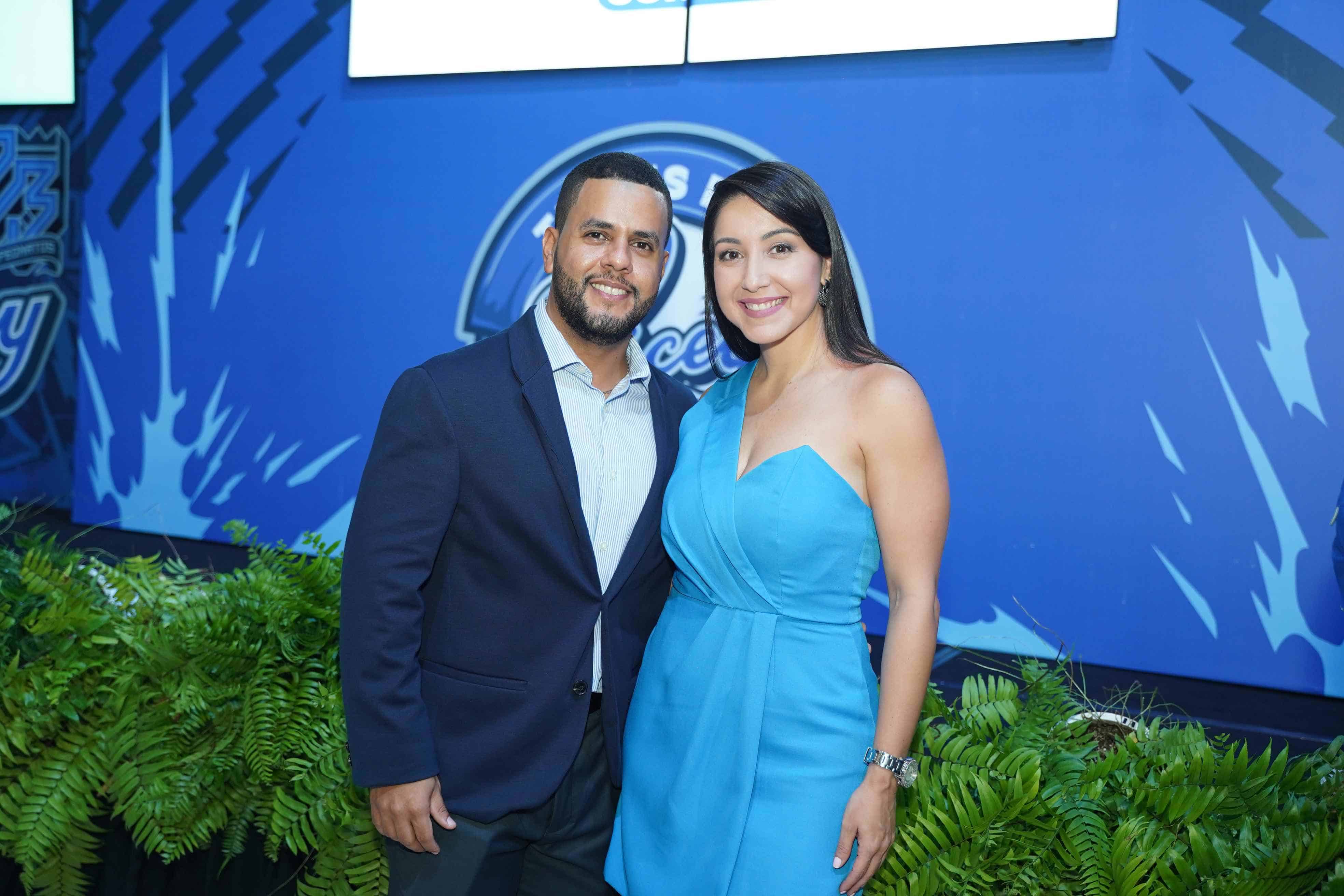 Gary Peralta y Katherine Reyes.