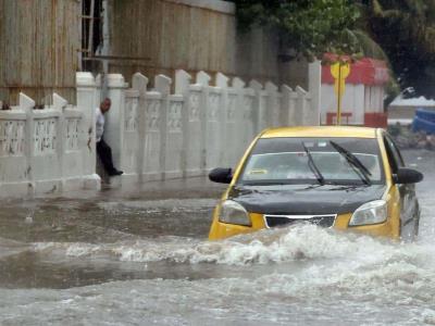 Lluvias en La Habana deja inundaciones temporal