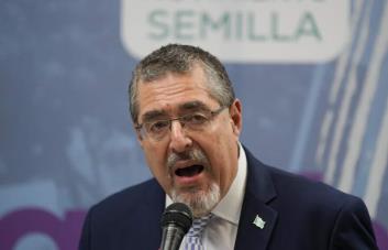 Presidente electo de Guatemala, Bernardo Arévalo es desautorizado por la Corte Suprema de Justicia