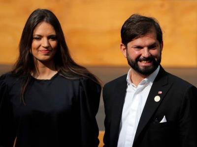 Boric y Karamanos anuncian fin de su relación