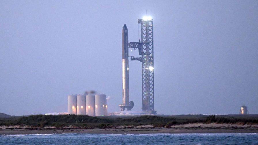 SpaceX aplaza hasta el sábado el lanzamiento del supercohete Starship