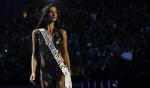 Las aspirantes a Miss Universo compiten en las preliminares en El Salvador