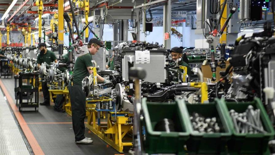 Producción industrial bajó 0.6 % en octubre en EE.UU. por la huelga del sector automotriz