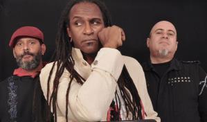 Toque Profundo presenta  Acustoque en Chao Teatro