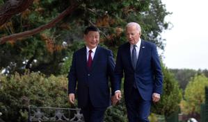 Biden y Xi hablan por teléfono para gestionar tensiones