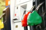 Bajarán precios de tres combustibles a partir de mañana