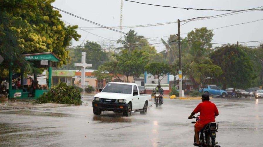 Seis provincias del Cibao en alerta verde; pronostican lluvias en el Gran Santo Domingo este jueves