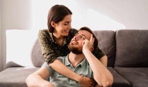 Querer estar siempre con la pareja, ¿es dependencia emocional?