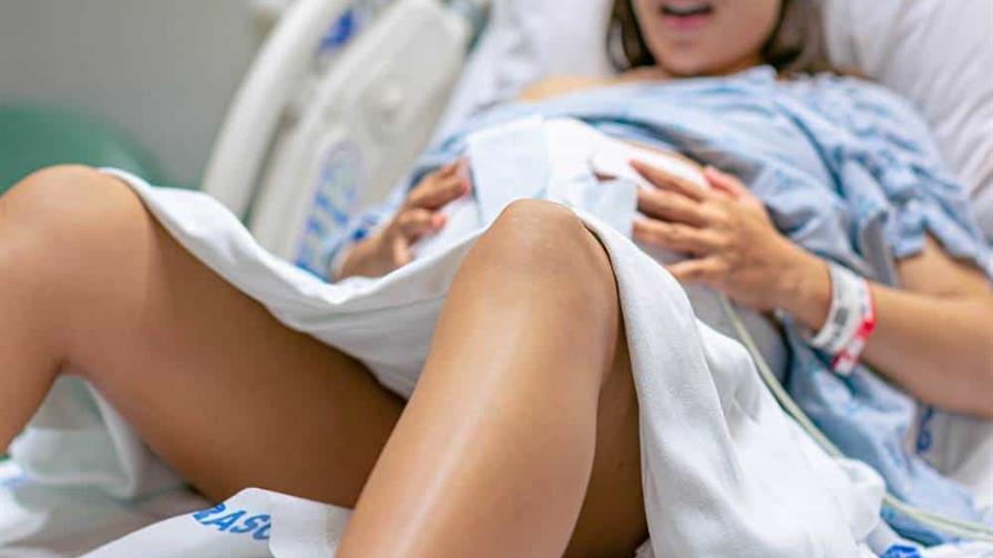 Guía de la OMS para reducir muertes anuales por hemorragia posparto