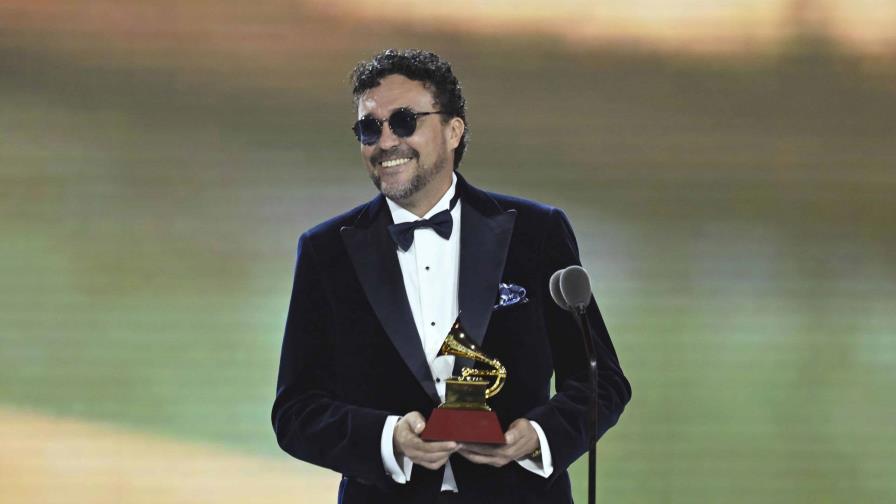 Andrés Cepeda gana su cuarto Grammy Latino y anuncia gira mundial