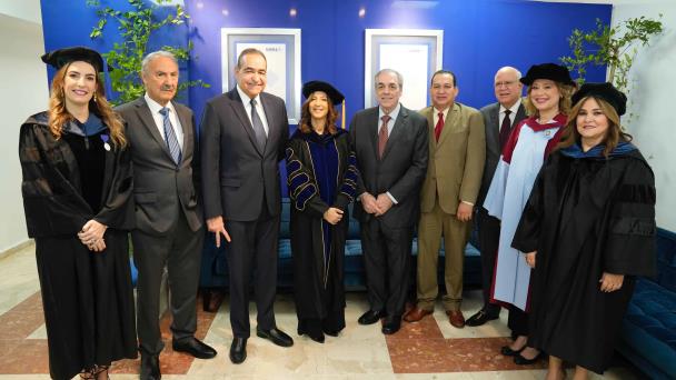Unibe gradúa 376 nuevos profesionales en distintas carreras