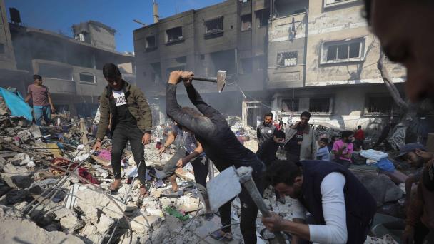Empleados federales protestan por política de EEUU ante la guerra en Gaza