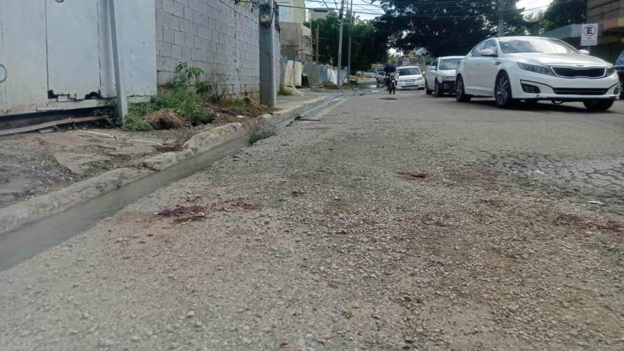 Un policía muerto y otro herido próximo a un supuesto punto de drogas en Ensanche Bermúdez Santiago