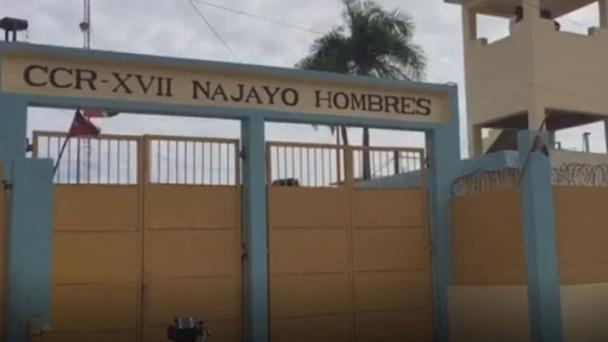 Se desploma pared de cárcel de Najayo-Hombres