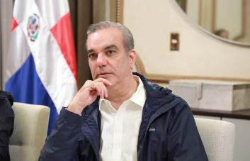 Presidente Abinader visitará zonas afectadas tras lluvias por disturbio tropical