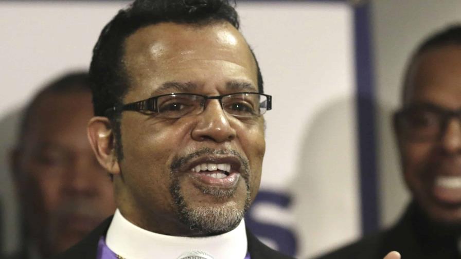 Muere Carlton Pearson, fundador de megaiglesia en Oklahoma que negó el infierno
