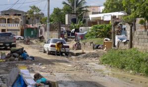 En Arroyo Bonito están enfurecidos por ausencia de autoridades tras lluvias: “Sólo vienen a buscar votos”