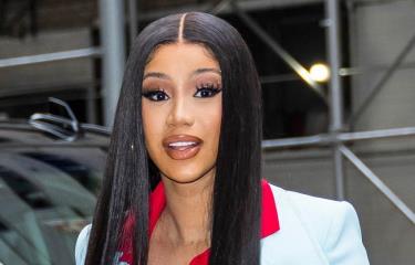 Cardi 2025 b vans