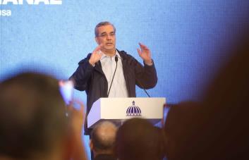 Abinader: cambio climático es real, hay que prepararse