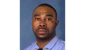 Fallece veterano bombero de NY tras sufrir un ataque cardíaco mientras estaba de servicio en El Bronx