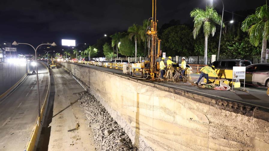 Intrant habilitará carril de contraflujo en la avenida 27 de Febrero con Máximo Gómez