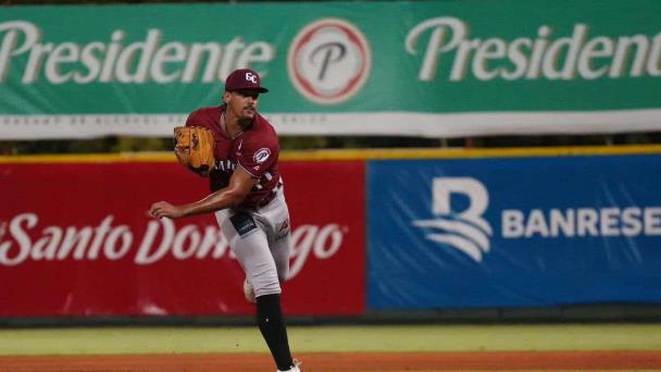 Ronald Guzmán; ¿el Shohei Ohtani dominicano?