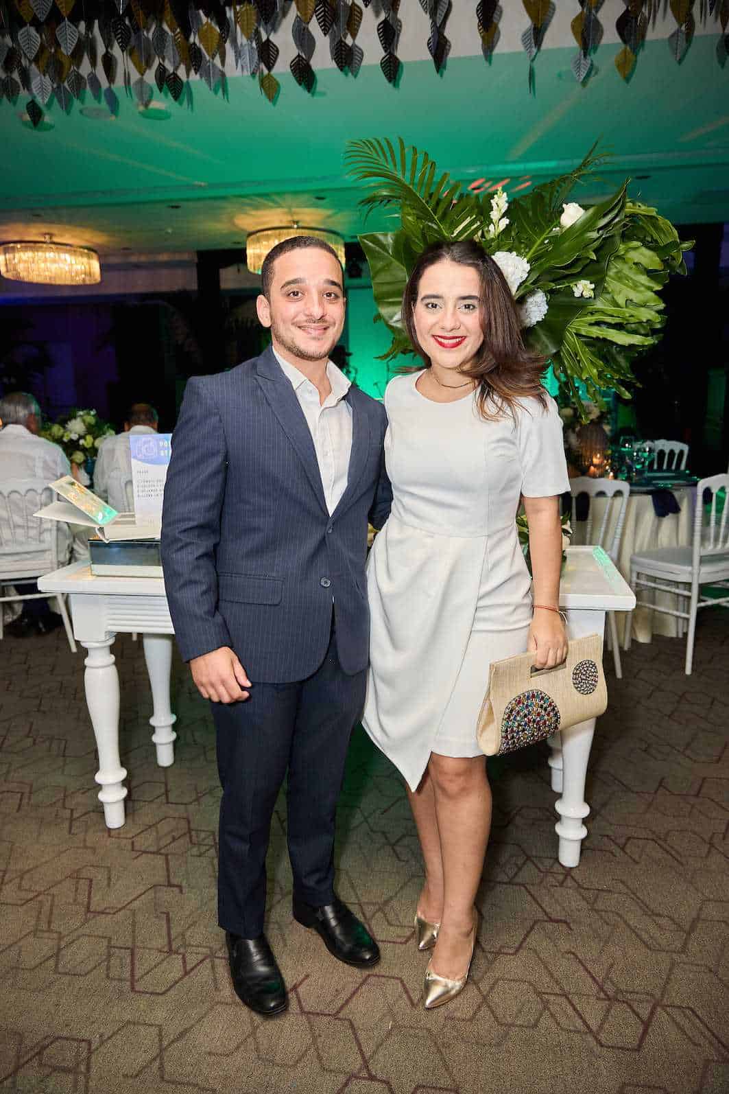 José Eduardo Peralta y Nanciella Peralta.