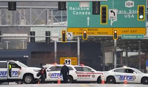 EE.UU. cierra pasos fronterizos con Canadá tras la explosión de vehículo por posible atentado terrorista