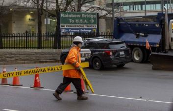 No hay indicios de actividad terrorista en explosión en puesto fronterizo EEUU-Canadá