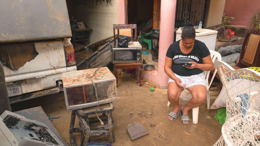 Los afectados por las lluvias comienzan a retornar a sus hogares