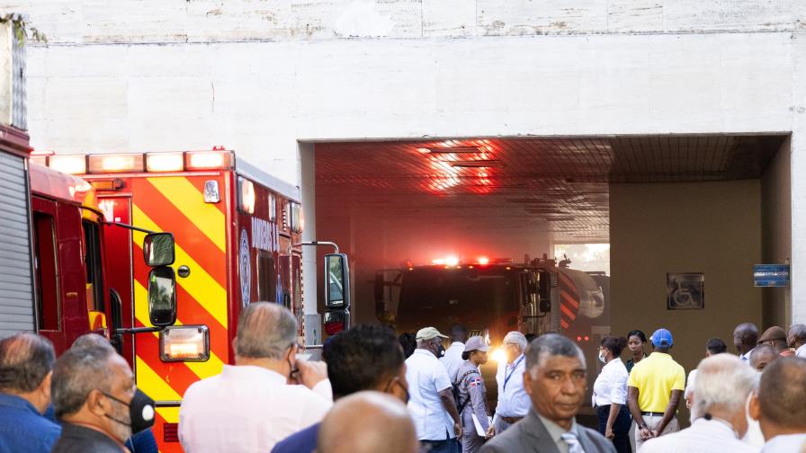 Sofocan conato de incendio en el Ministerio de Educación; afectó área de Gestión Humana