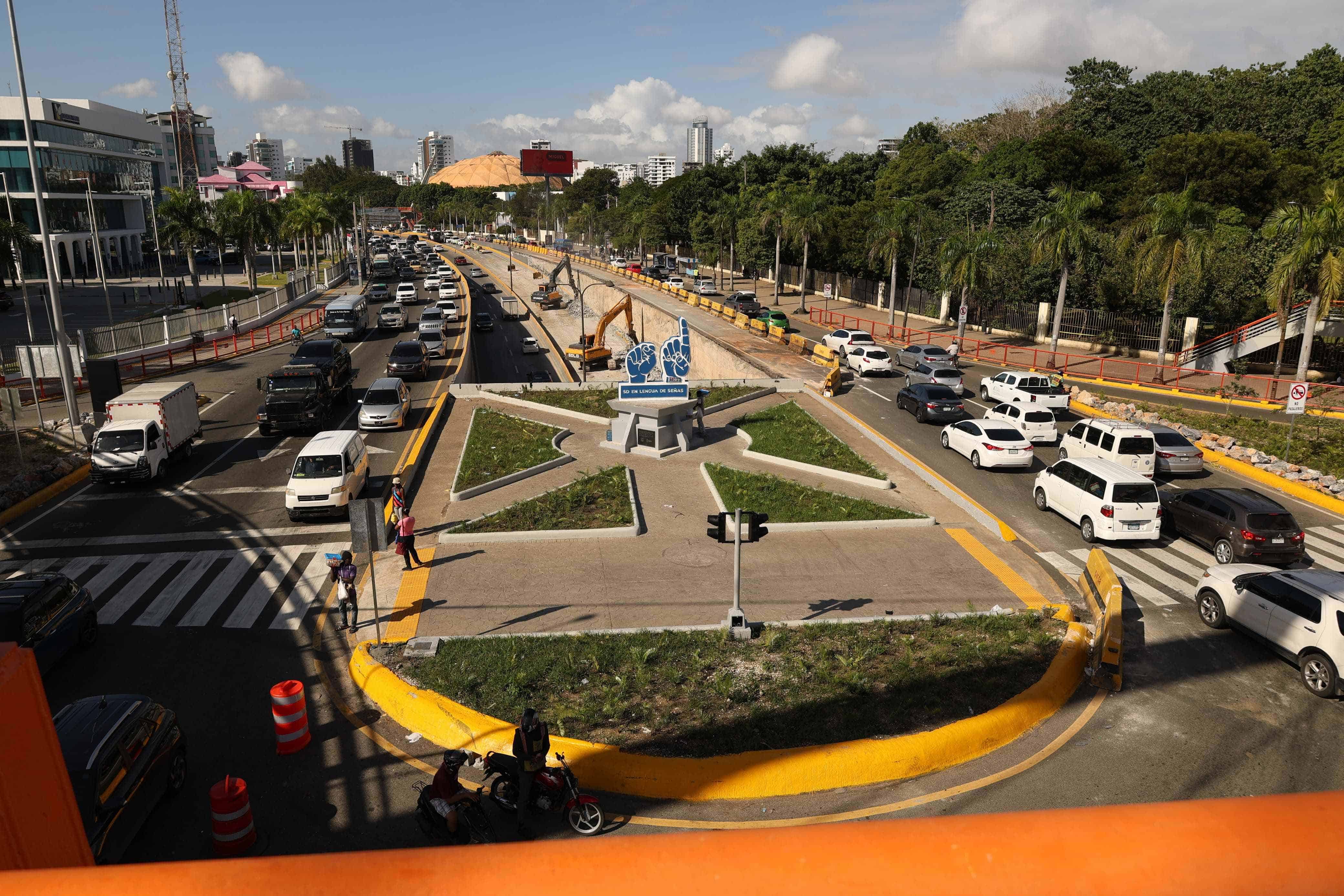 El tránsito actual en las avenidas Gomez con 27.de febrero.