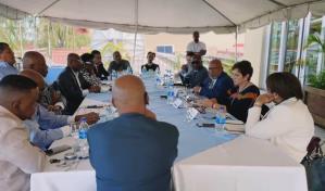 Partidos políticos de Haití y sociedad civil se reúnen con el presidente de la Asamblea General de la ONU