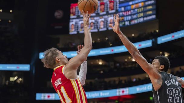 Con 43 puntos de Young, Hawks se imponen 147-145 a Nets en tiempo extra