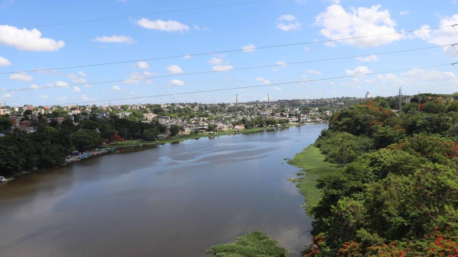 PNUD busca propuesta que aborde la contaminación por plásticos en río Ozama