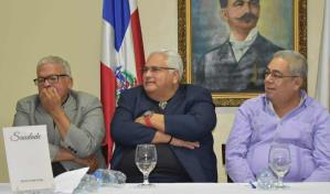 Ponen en circulación poemario Saudade del escritor Antonio del Orbe