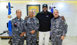 David Ortiz visita al Director general de la Policía Nacional