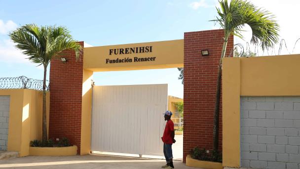 Abinader no pudo inaugurar fundación por conflicto entre directivos