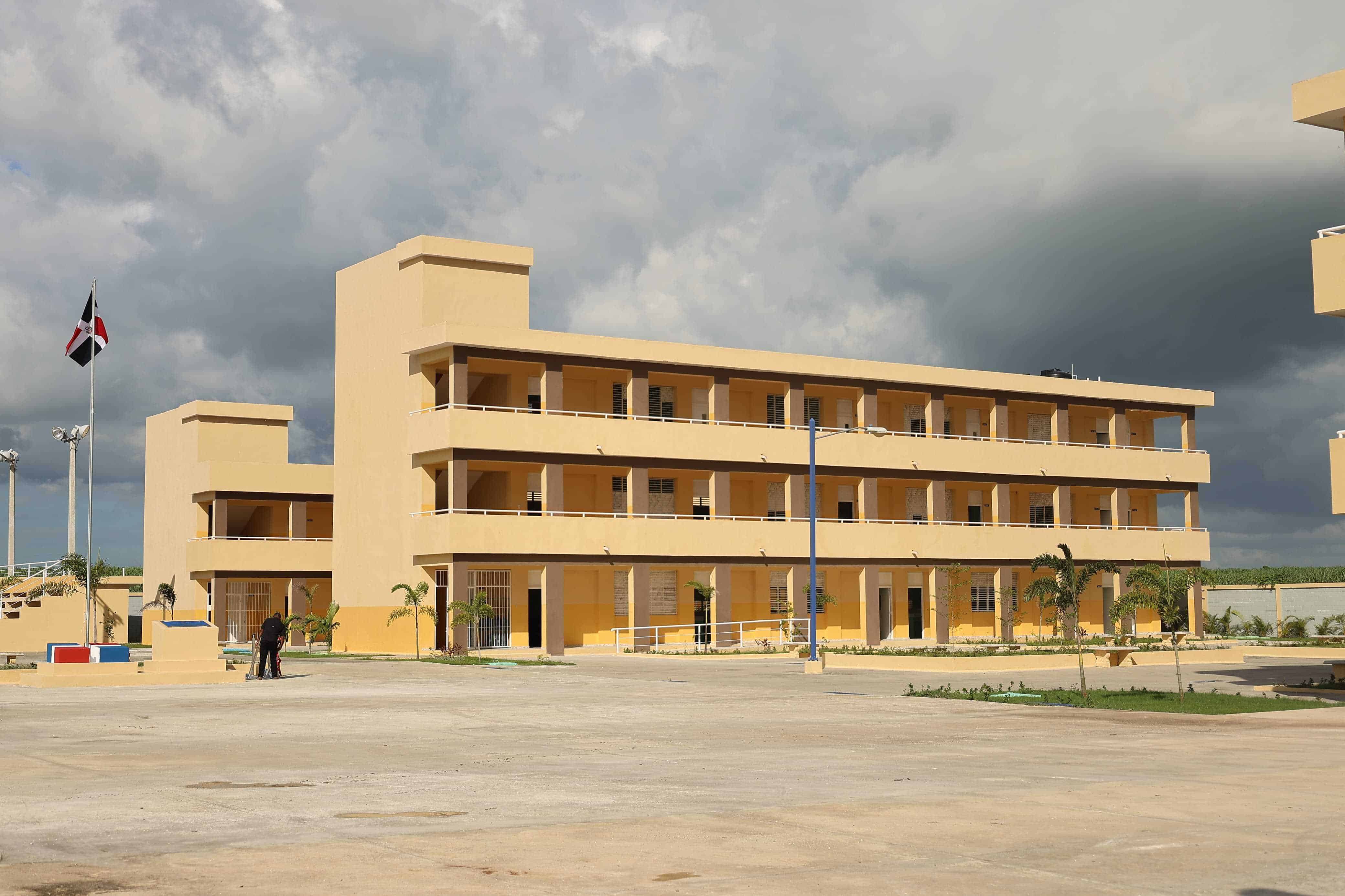 Liceo Eugenio María de Hostos II En San Pedro de Macorís. 