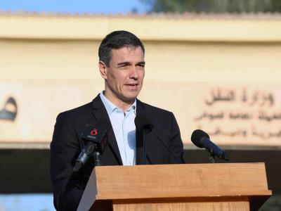 Pedro Sánchez y su intento de contener escándalo de corrupción