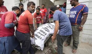 Incendio en centro comercial de Pakist&aacute;n deja 10 muertos y 22 heridos