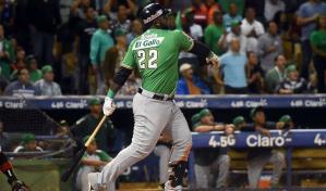 Las Estrellas aplican el bateo de poder y vencen a los Leones en el Quisqueya